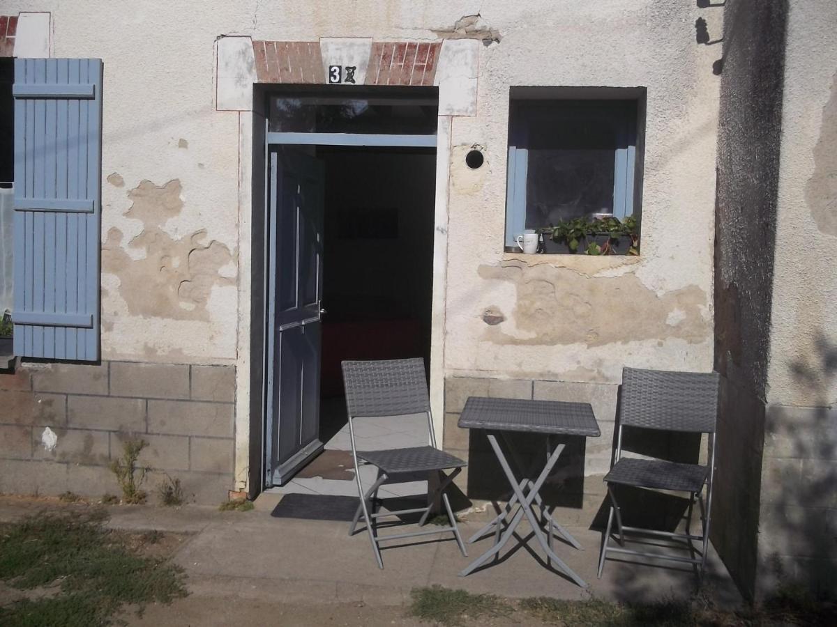 Chez Laiko Wifi Gratuit Beaulieu-sur-Loire Exterior foto